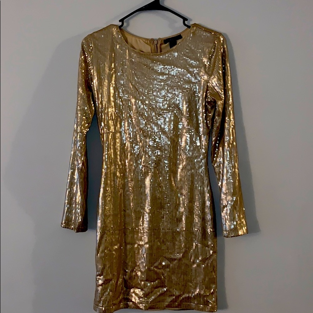 Gold sequins dress